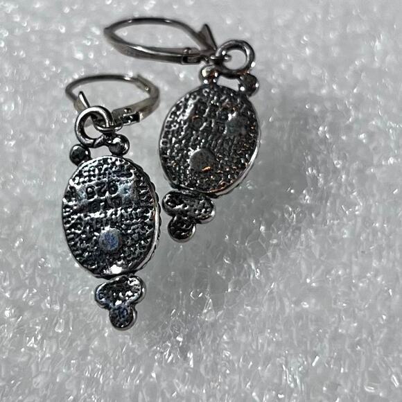 Sterling Silver Oval Turquoise Timeless New Deadstock Earrings - Picture 13 of 15